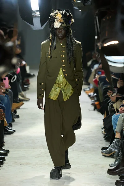 Look 1